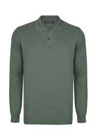 - Koszulka polo