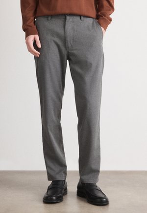 TAPERED - Vászonnadrágok - open grey