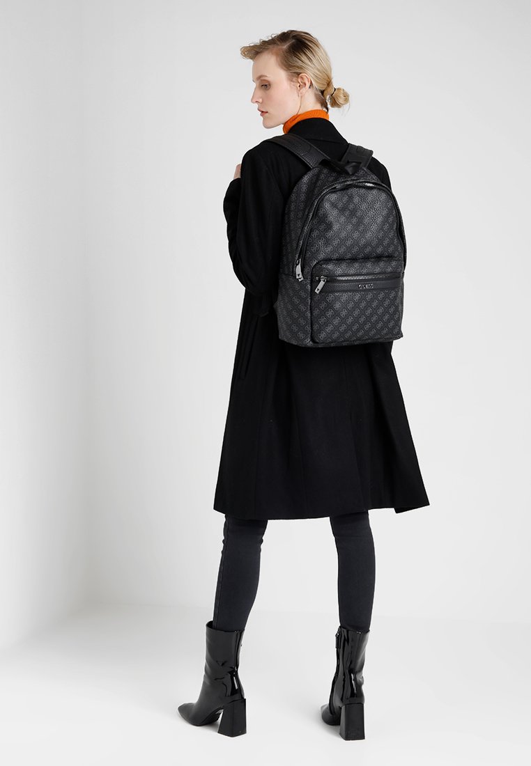 guess city logo backpack