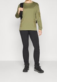 Icepeak Top s dlouhým rukávem - green