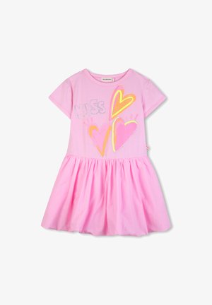 Rochie roz din bumbac, cu mâneci scurte, partea de sus mulată și o fustă evazată. Are un desen "KISS" cu inimi colorate pe partea din față.