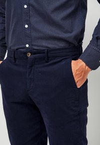 PROFUOMO Chino - dark blue
