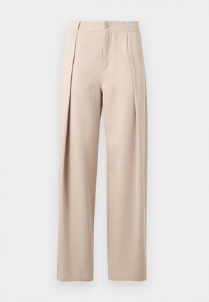 Pantalon beige à coupe droite, avec deux plis devant, une braguette à boutons et une texture lisse. Aucune poche visible sur l'image.