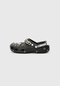 LOUANE X CROCS CLASSIC - Clogs - black/silver-coloured