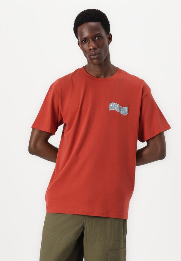 TIKI HAND BACK UNISEX - Print T-shirt - dark rust3