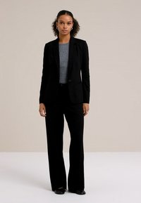 WE Fashion GETAILLEERDE STRETCH - Bleiser - black