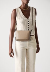 Furla - NUVOLA MINI HANDBAG - Sac bandoulière - greige Image miniature 1