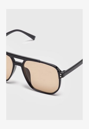 Gianni Kavanagh, PILOT - Gafas de sol - peach