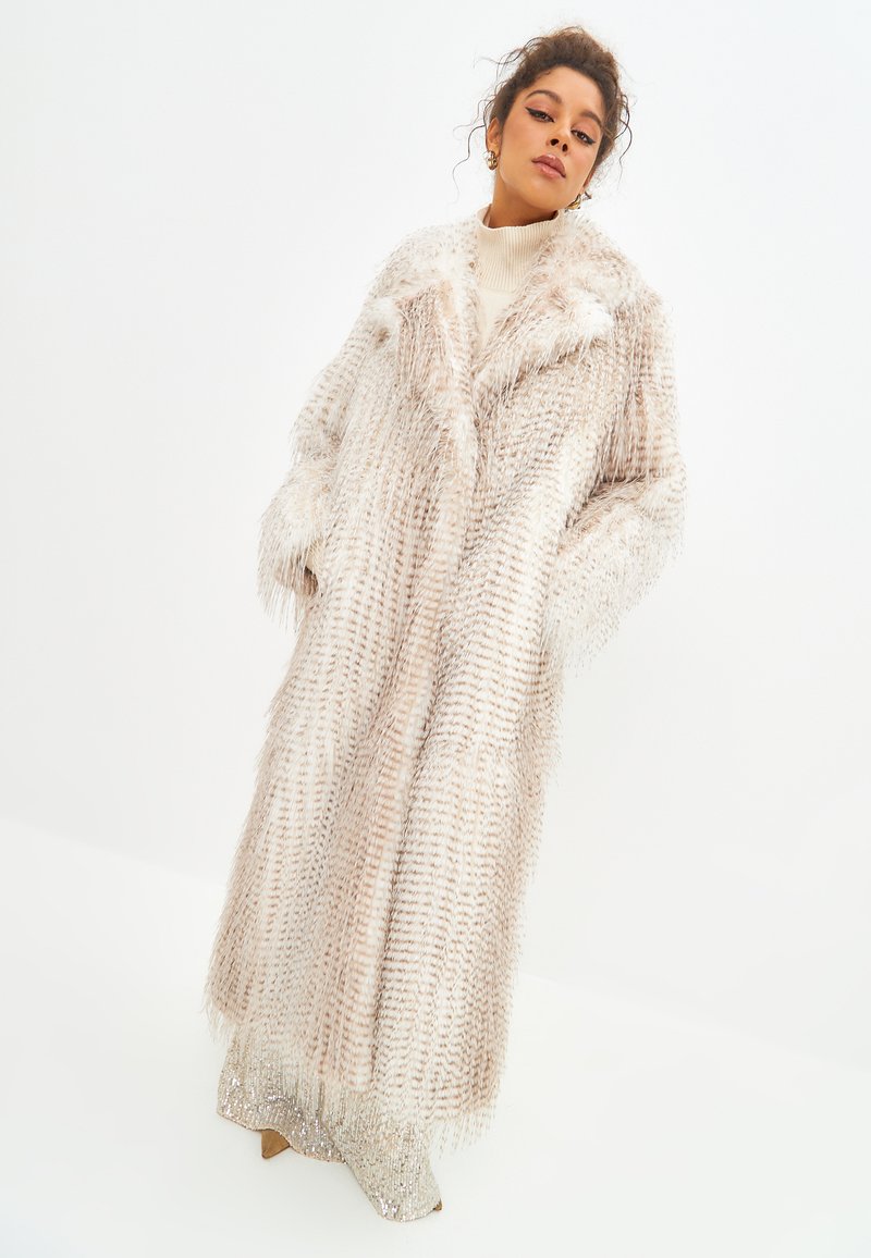 Cesare Gaspari Zimski kaput - beige