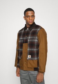 Carhartt WIP HIGHLAND JACKET - Casaco leve - hamilton brown