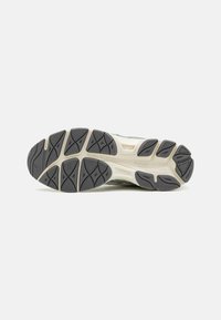 ASICS SportStyle GEL NYC UNISEX - Tenisky - ivy/smoke grey