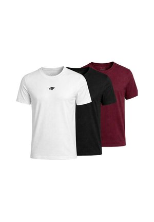 Trzy gładkie t-shirty z krótkim rękawem i okrągłym dekoltem w białym kolorze z logo, czarnym i ciemnoczerwonym, ułożone obok siebie na białym tle.