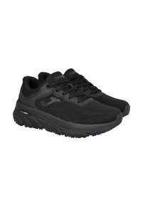Par de zapatos deportivos negros para correr con partes superiores de malla, suelas acolchadas y cierre de cordones.