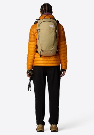 The North Face, BASIN 24 - Hiking rucksack - khaki stone desert rust