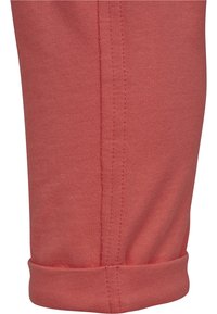 Urban Classics LADIES OPEN EDGE TERRY TURN UP PANTS - Tréningruha alsók - coral