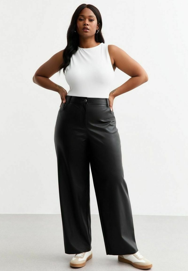 New Look Curves Leren broek zwart New Look Curves Leren broek zwart