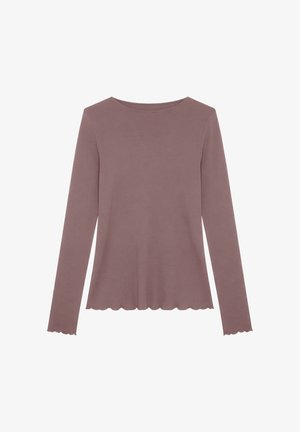 Fioletowo-różowa bluzka z długim rękawem, ząbkowanymi krawędziami na rękawach i u dołu, okrągłym dekoltem oraz dopasowanym fasonem na białym tle.