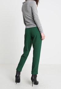 mint&berry Sweter
