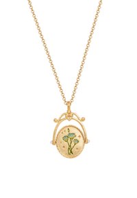 Zlatna ogrlica s privjeskom u obliku cvijeta s plavim detaljima, objesena na nježnoj zlatnoj lancu, ukrašena malim biserima.