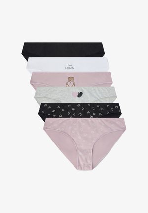 Sei paia di slip da donna in vari colori: nero, bianco, grigio e rosa, con stampe di cuori e un motivo di orsetto. Materiale in cotone, design elasticizzato.