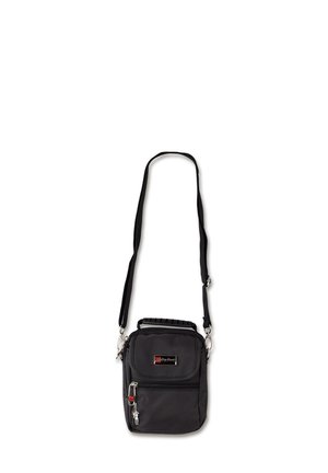 Schwarze Stoff-Crossbody-Tasche mit verstellbarem Schultergurt, Reißverschluss-Hauptfach, Vordertasche und strukturierter Oberfläche. Akzente aus rostfreiem Stahl.