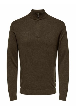 Suéter marrón de punto con cuello de medio cierre, mangas largas y puños y dobladillo acanalados. Textura suave y ajuste clásico.