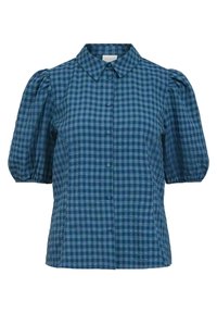 Blå rutiga blusen med korta puffy ärmar, krage och knäppning framtill. Tillverkad av lättviktsmaterial.