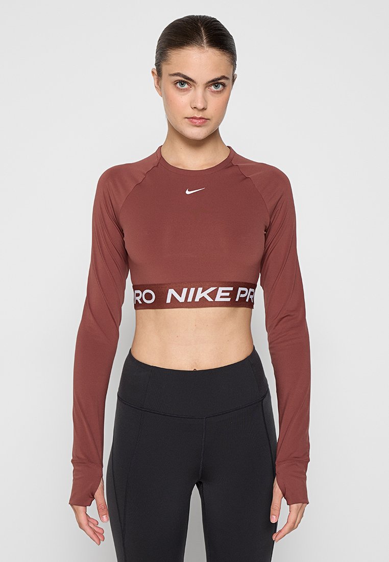 Nike Performance Sport T-shirt bruin