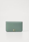 ESSENTIAL SLIM CARD CASE - Wallet - sage