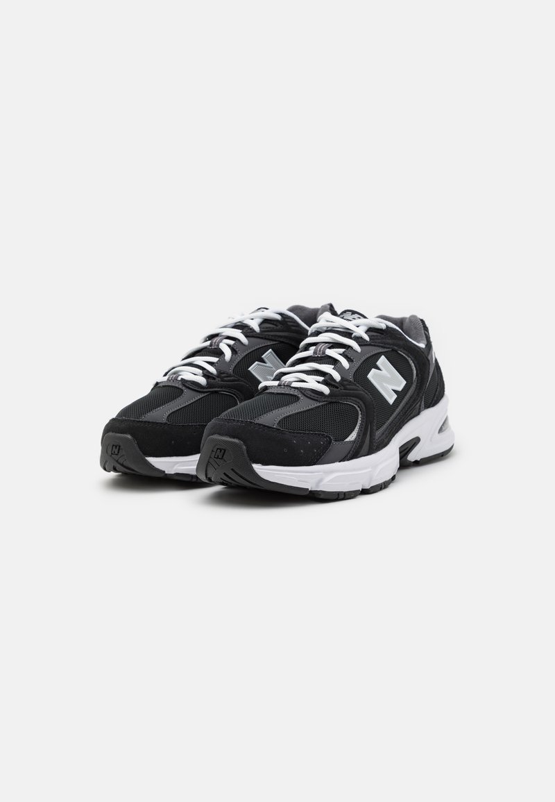 New Balance MR530 UNISEX - Sneaker low - black/schwarz - Zalando.de