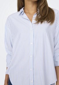 ONLY Košilová halenka  - off-white