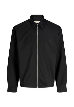 Crna jakna sa zatvaračem sprijeda, ovratnikom i jednim džepom na prsima. Izrađena od teksturiranog tkanja s dugim rukavima i ravnim krojem.