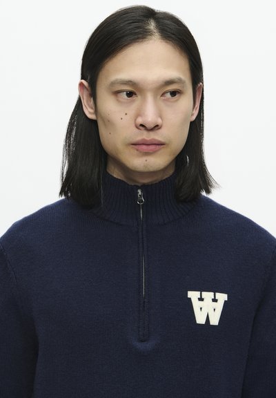 WOOD WOOD WWTAY HALF ZIPPER 25081 - Svetrík - salute