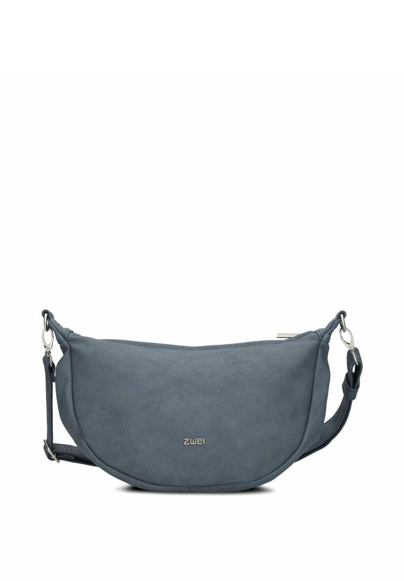 Bolso cruzado en forma de media luna de color azul con correa ajustable y logo de marca plateado "Zwei" en la parte delantera.
