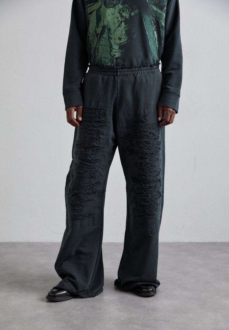MM6 MAISON MARGIELA - Woman - Black - Pants main image 1