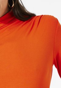 Garcia Langarmshirt - flame scarlet
