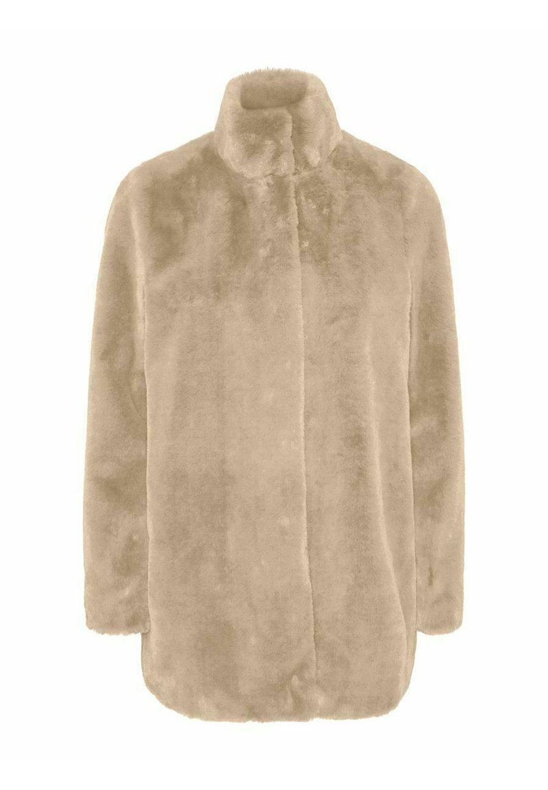 Béžový kabát z umělé kožešiny s vysokým límcem, dlouhými rukávy a rovnými liniemi. Měkká textura a žádné viditelné zapínání ani vzory.