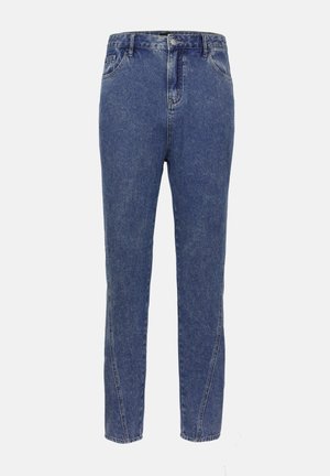 Jeans in denim blu con vestibilità dritta, vita alta, cinque tasche e dettagli di cucitura visibili. Il materiale presenta una leggera texture scolorita.