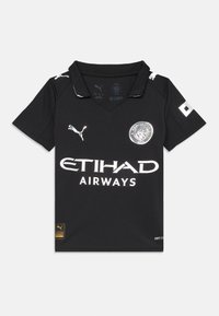 Crna nogometna majica kratkih rukava s ovratnikom. Sadrži bijele logotipe za Etihad Airways i Manchester City. Teksturirani materijal koji odvodi vlagu.