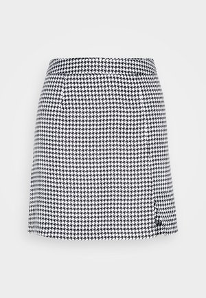 Pieces PCNILLAN CHECK SKIRT - Φούστα σε γραμμή Α - white/black