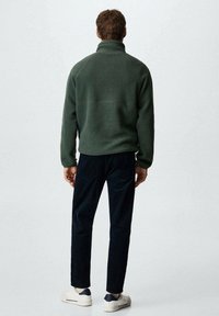 Mango Suéter de forro polar - dark green