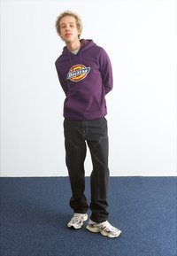 Dickies MADISON DOUBLE KNEE - Laisvo stiliaus džinsai - black