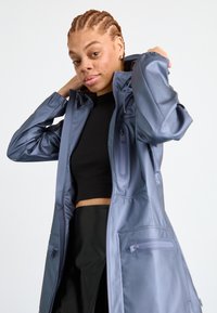 Rains CARGO CURVE JACKET W3 - Parka - bay