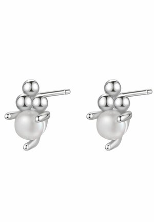 Silberohrringe mit einem verspielten Design, das aus drei sphärischen Formen besteht, einem perlenartigen Perlen am Fuß und geraden Steckern.