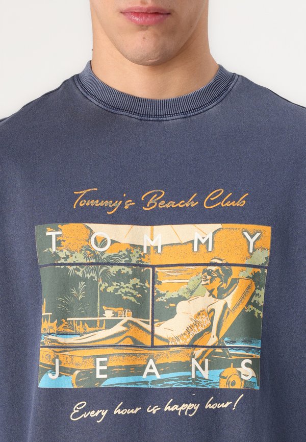 RELAXED BEACH CLUB GRAPHIC TEE UNISEX - Print T-shirt4