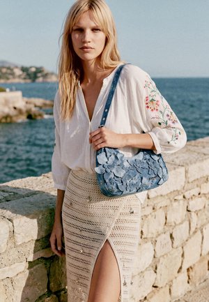 Desigual, MEDIUM DENIM BAG - Käekott - blue