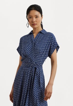 Geo Print Belted Crepe Dress - Marškininė suknelė - blue/white