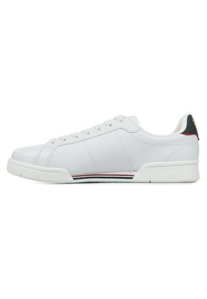 B722 - Trainers - white navy