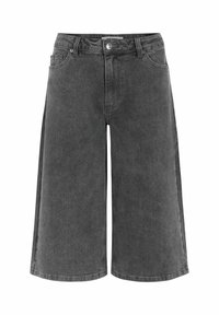 Culottes en denim gris avec une coupe décontractée, dotées d'une taille classique, d'une fermeture à bouton, de deux poches frontales et d'une texture lisse.