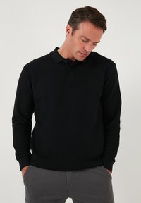 REGULAR FIT - Top s dlhým rukávom - black